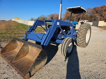 Main image Ford 5600